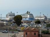 Triplo approdo al porto di Cagliari: oltre 8.000 crocieristi in città